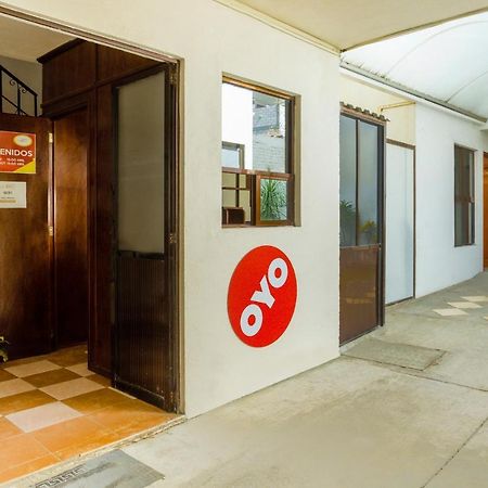 Oyo Hotel Montes, Atlixco Puebla מראה חיצוני תמונה