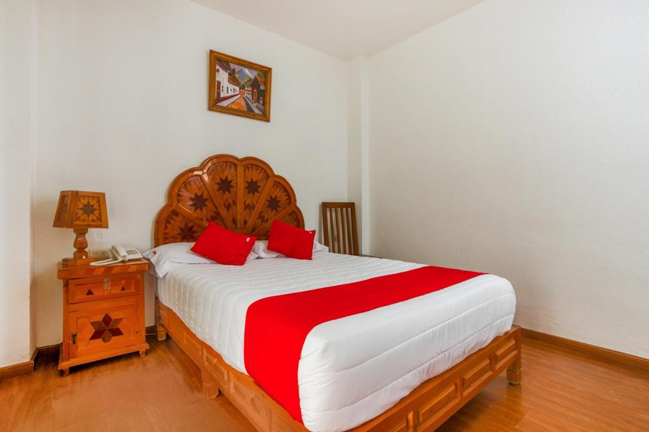 Oyo Hotel Montes, Atlixco Puebla מראה חיצוני תמונה