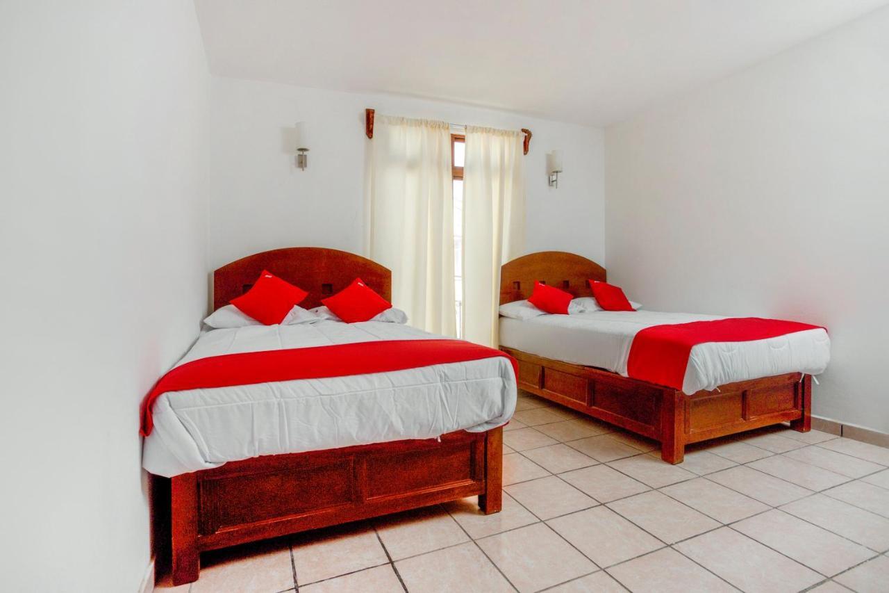 Oyo Hotel Montes, Atlixco Puebla מראה חיצוני תמונה