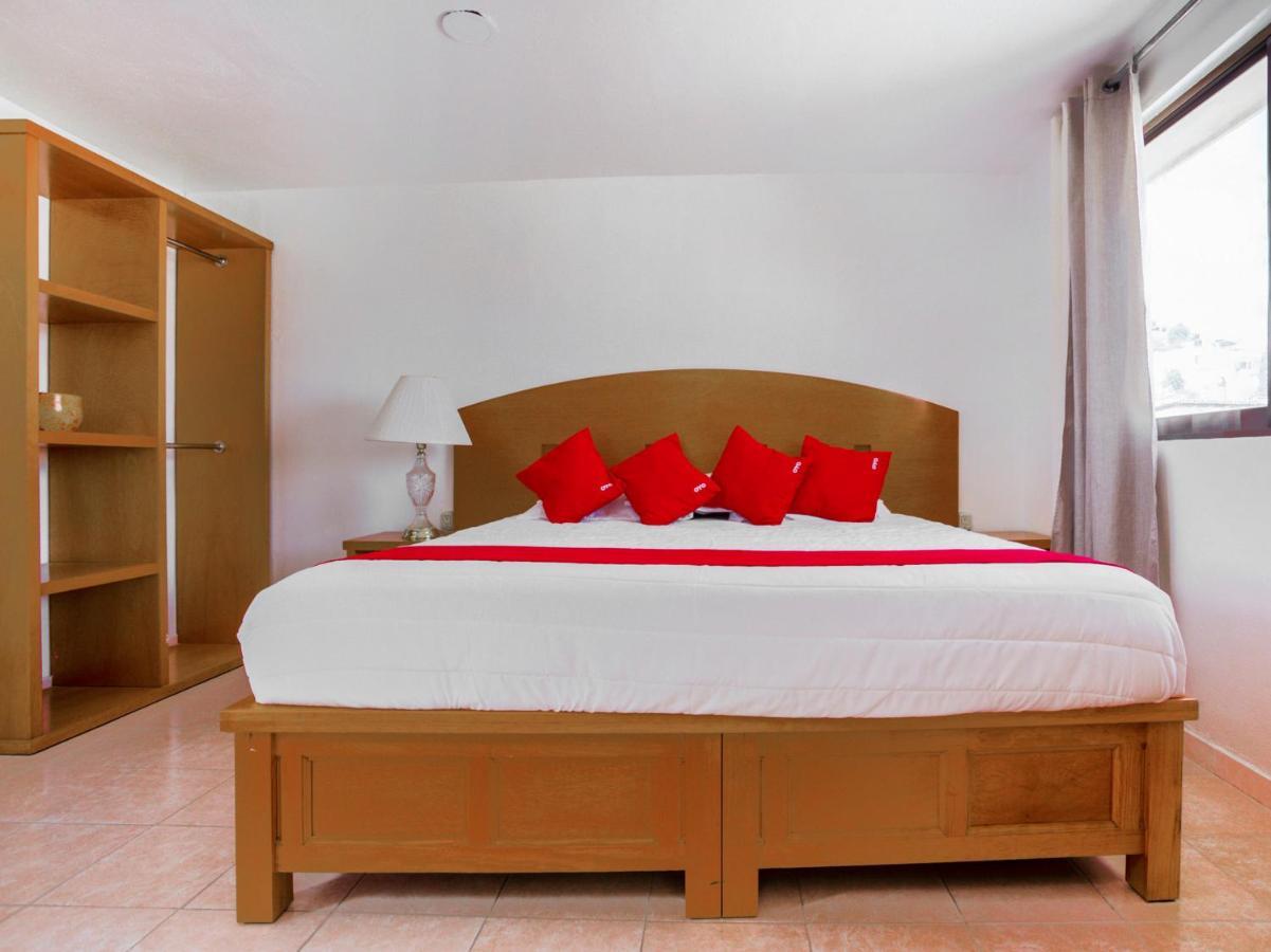 Oyo Hotel Montes, Atlixco Puebla מראה חיצוני תמונה