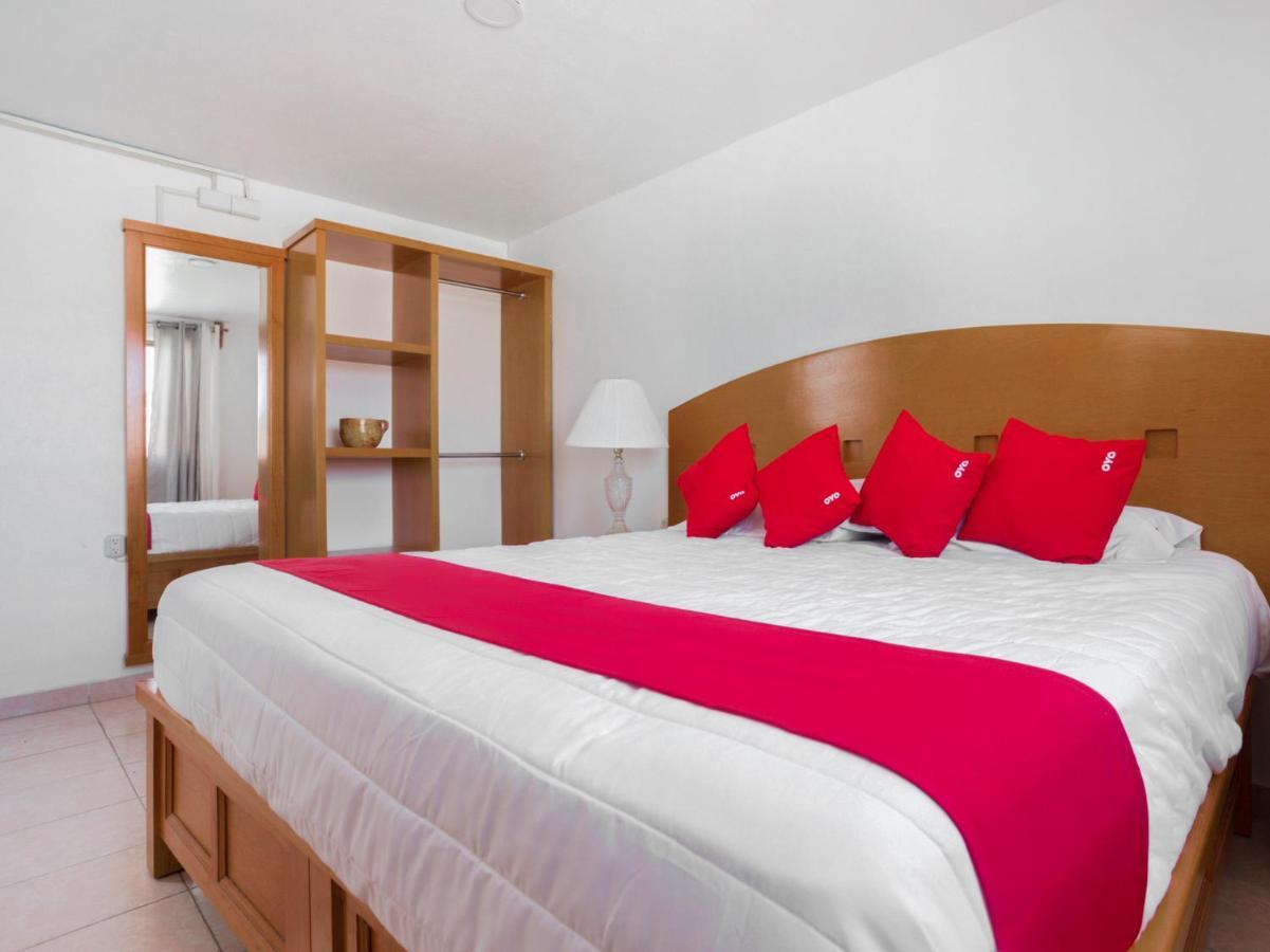 Oyo Hotel Montes, Atlixco Puebla מראה חיצוני תמונה