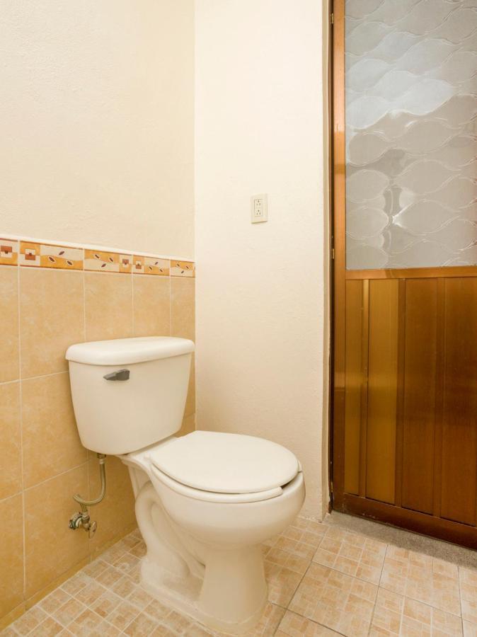 Oyo Hotel Montes, Atlixco Puebla מראה חיצוני תמונה